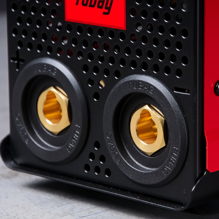 Сварочный инвертор IN 180 SYN Цифровой (IN 180 SYN Digital) в Волгограде фото