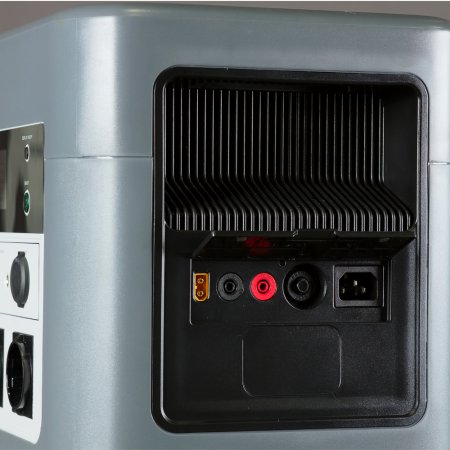 Портативная электростанция FUBAG AS 4800i (аккумулятор LiFePO4) в Волгограде фото