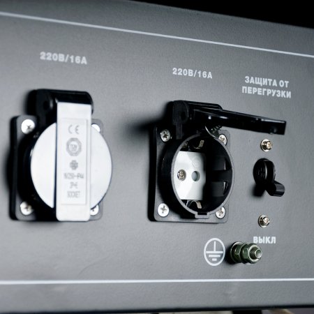 Бензиновый генератор FUBAG BS 3300 A ES с электростартером и коннектором автоматики в Волгограде фото